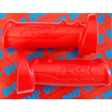 Grips model original Yamaha Aerox red DMP on = on