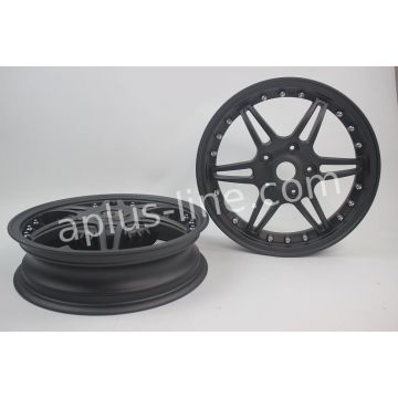 Rim set fits Vespa Primavera /Sprint Mat black edition Sport