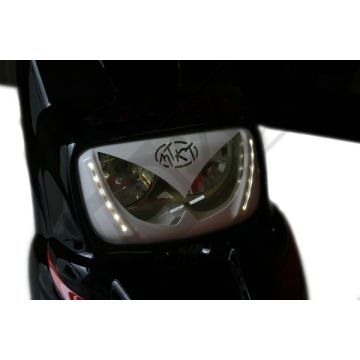 EVIL EYE YA BW'04 WHITE LED MARKET