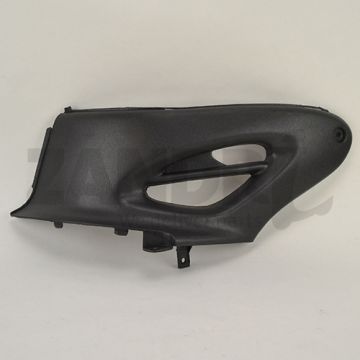 Hood around footrest left 50QT-E1-050207